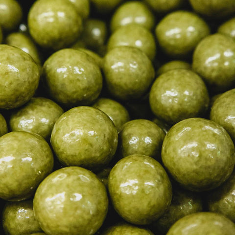 Strawberries Matcha White Chocolate - 100g