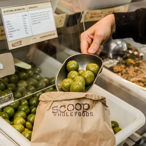 Strawberries Matcha White Chocolate - 100g